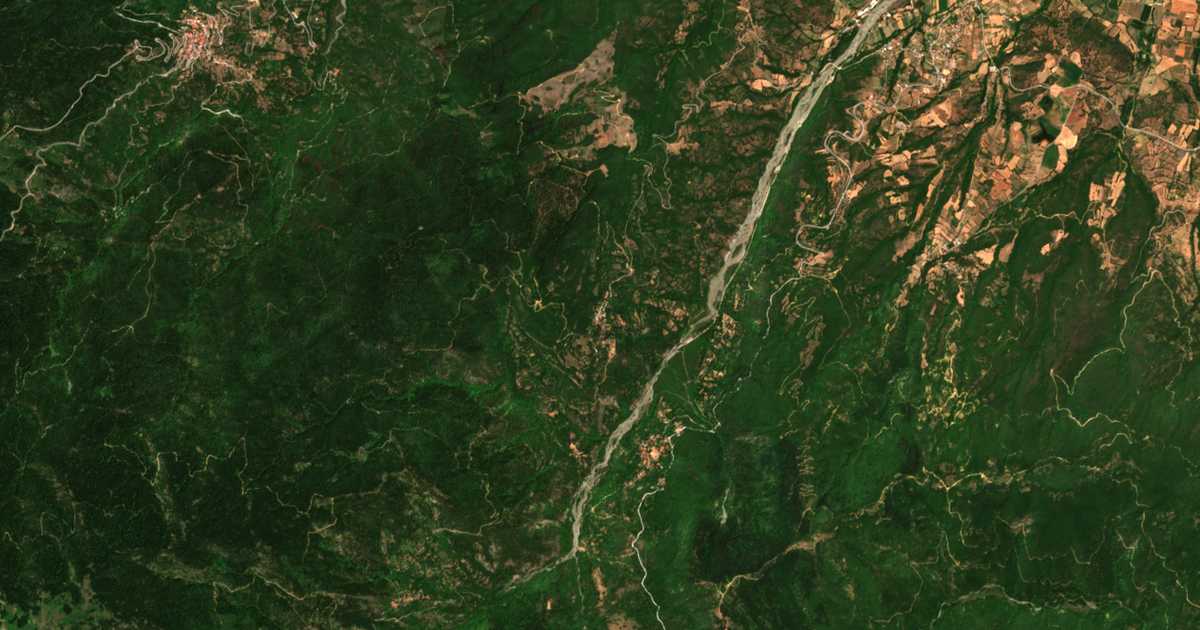 Satellitenkarte von Pítsion