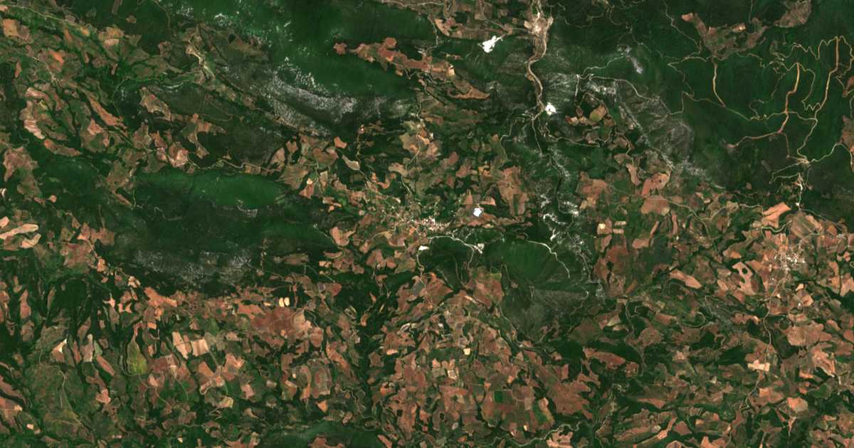 Satellitenkarte von Ágnanti