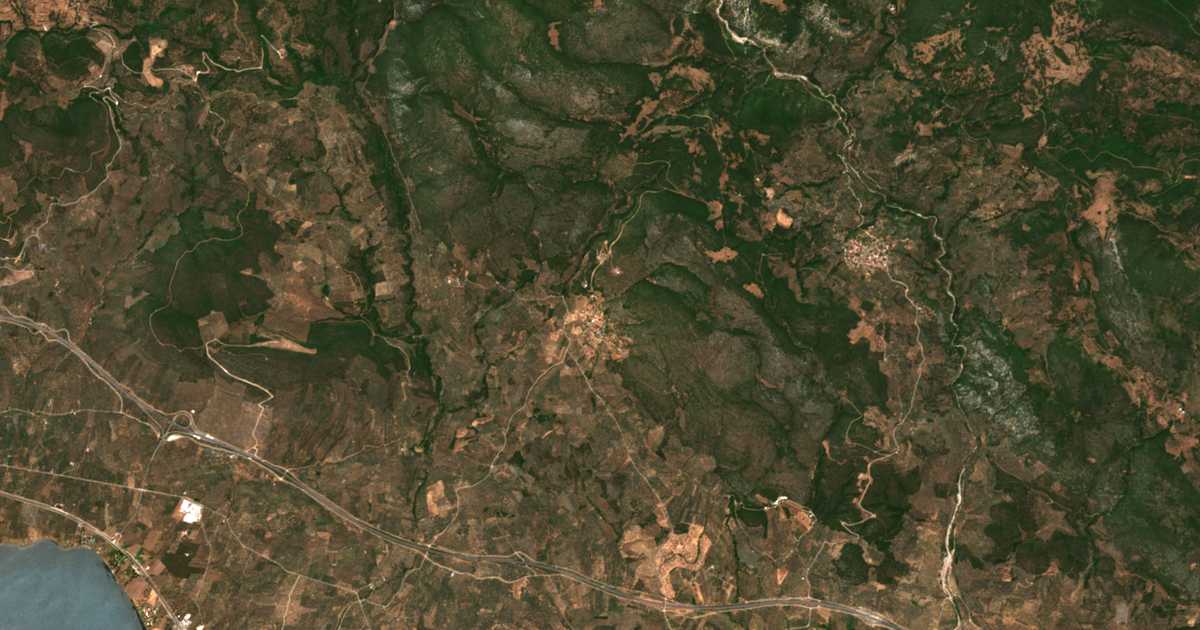 Satellitenkarte von Ánydron