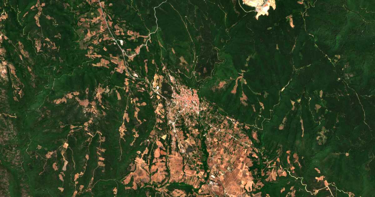 Satellitenkarte von Megáli Panagía