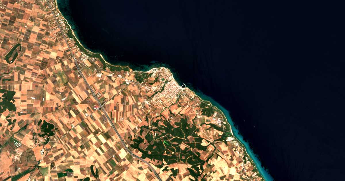 Satellitenkarte von Néa Fókea