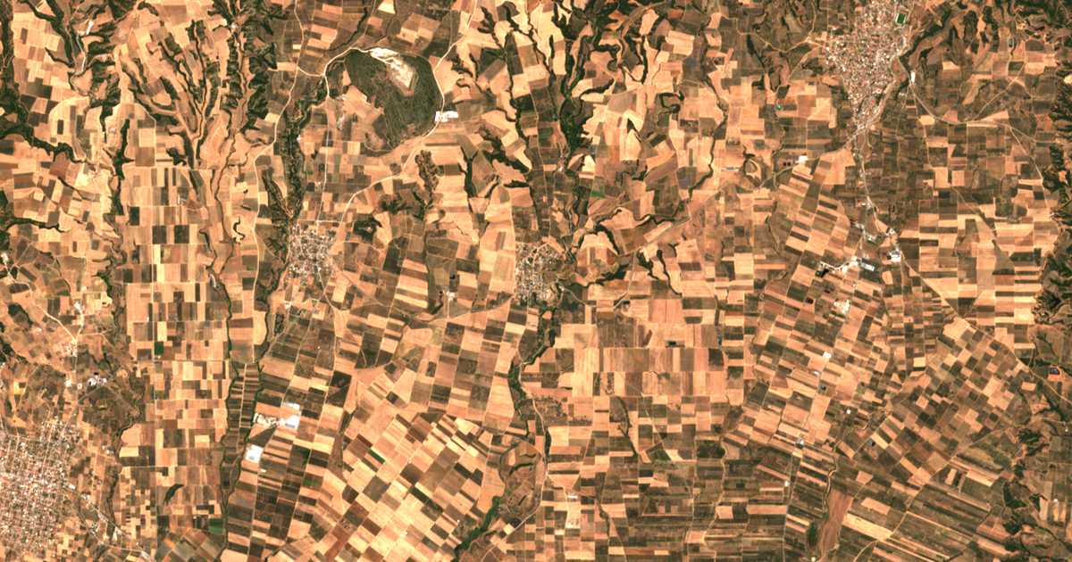Satellitenkarte von Ágios Panteleímon