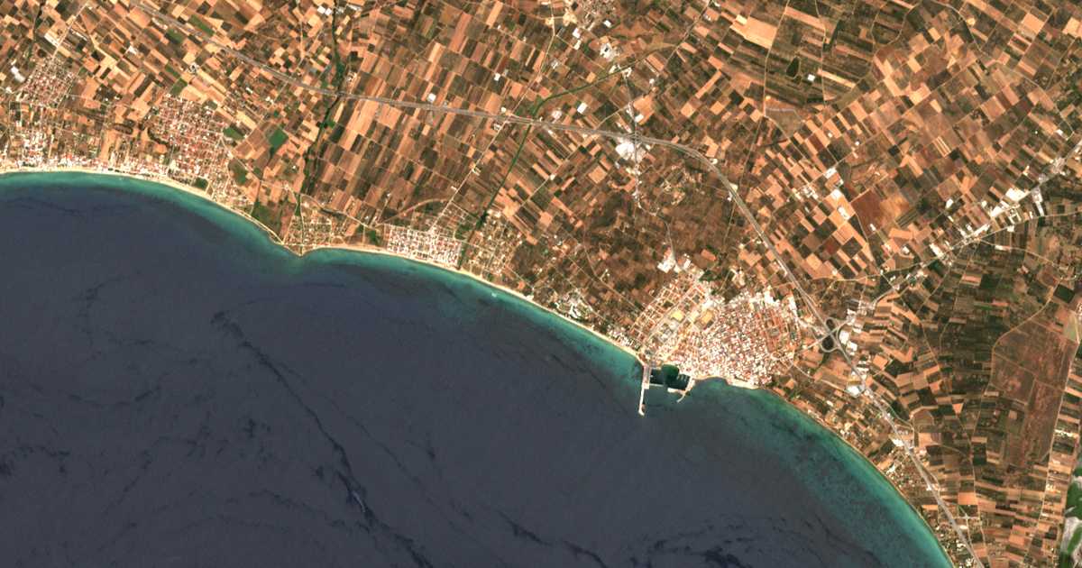 Satellitenkarte von Paralía Portariás