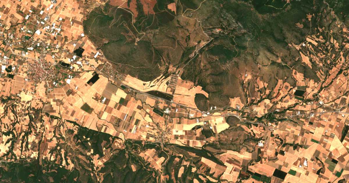 Satellitenkarte von Agía Anastasía