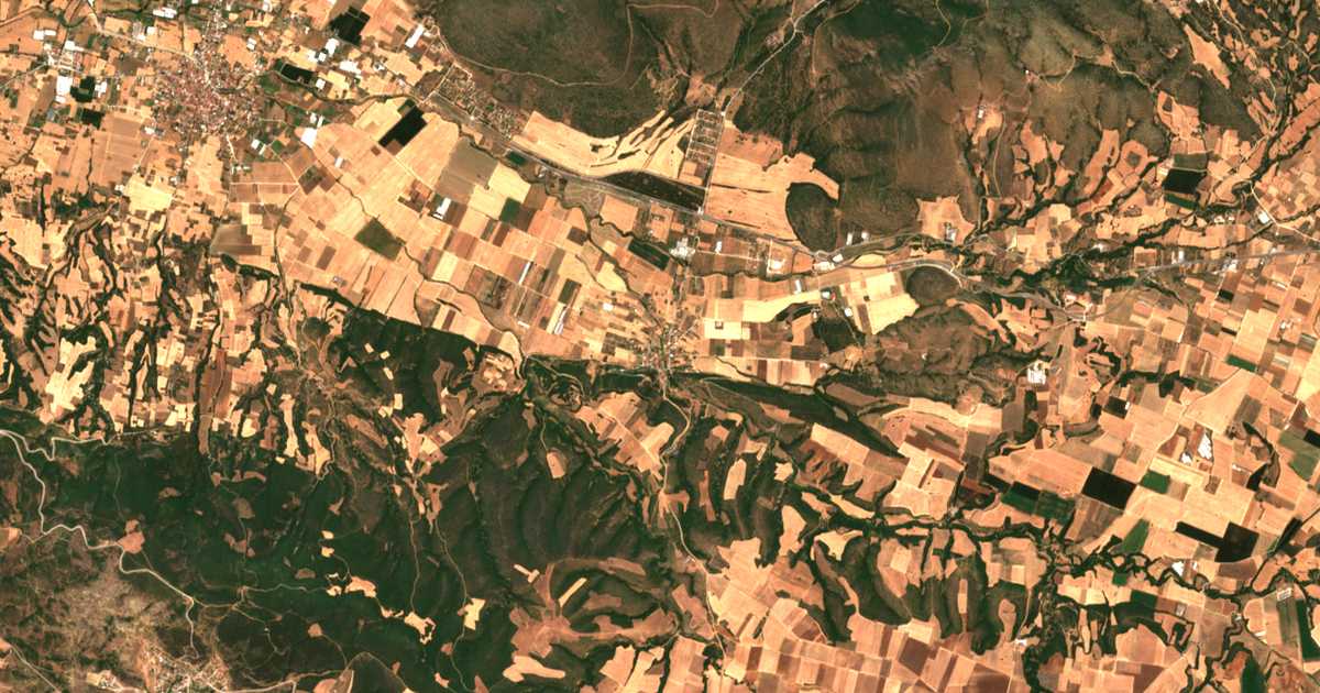 Satellitenkarte von Galarinós