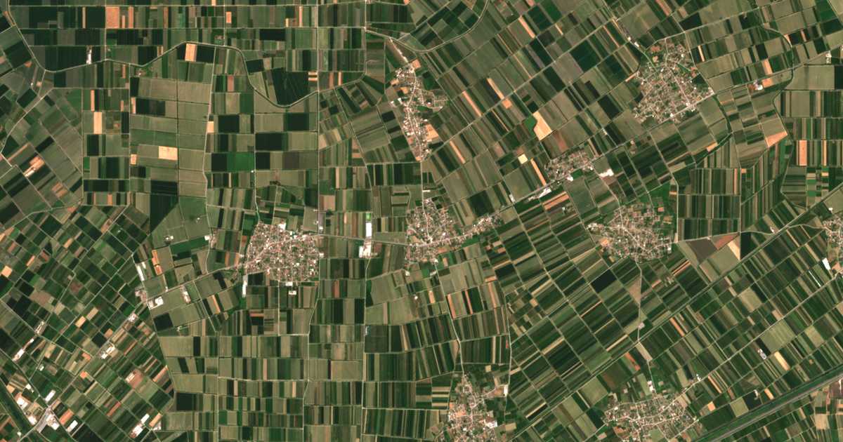 Satellitenkarte von Kavásila