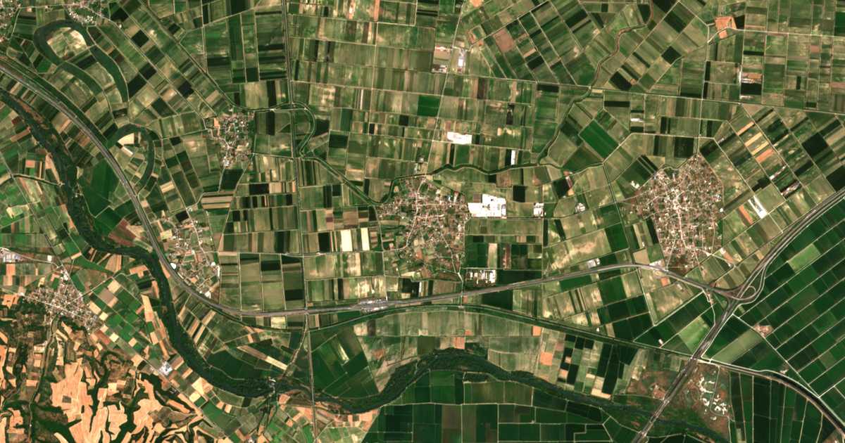 Satellitenkarte von Plátanos