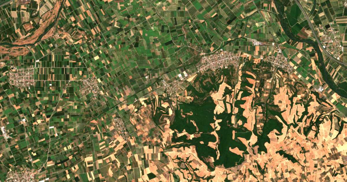 Satellitenkarte von Trilofía