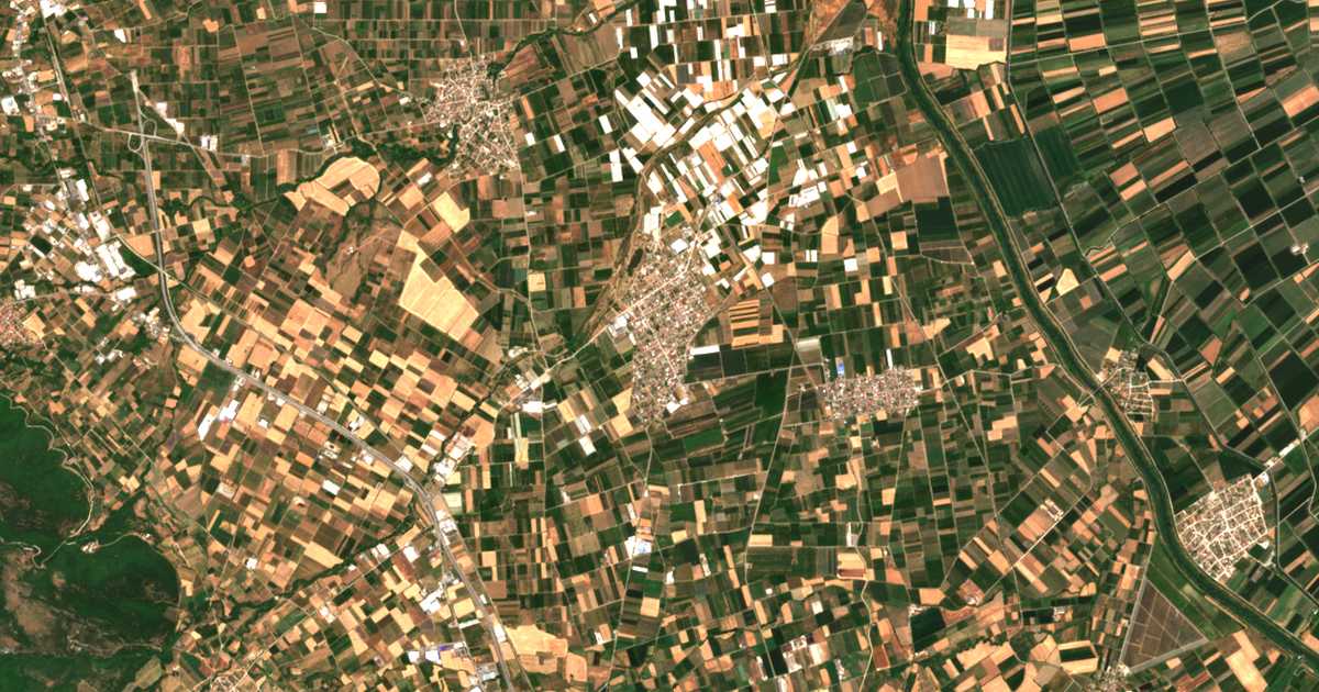 Satellitenkarte von Ágios Geórgios