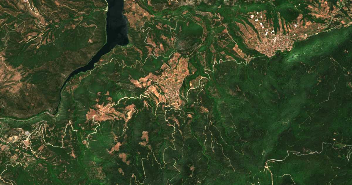 Satellitenkarte von Dáskion