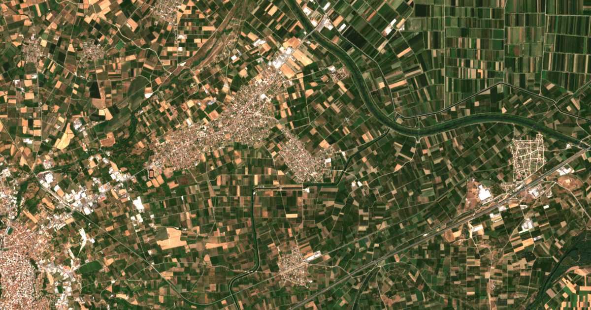 Satellitenkarte von Diavatós