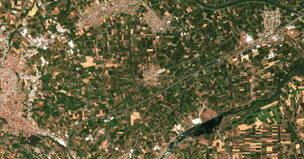 Satellitenkarte von Mési