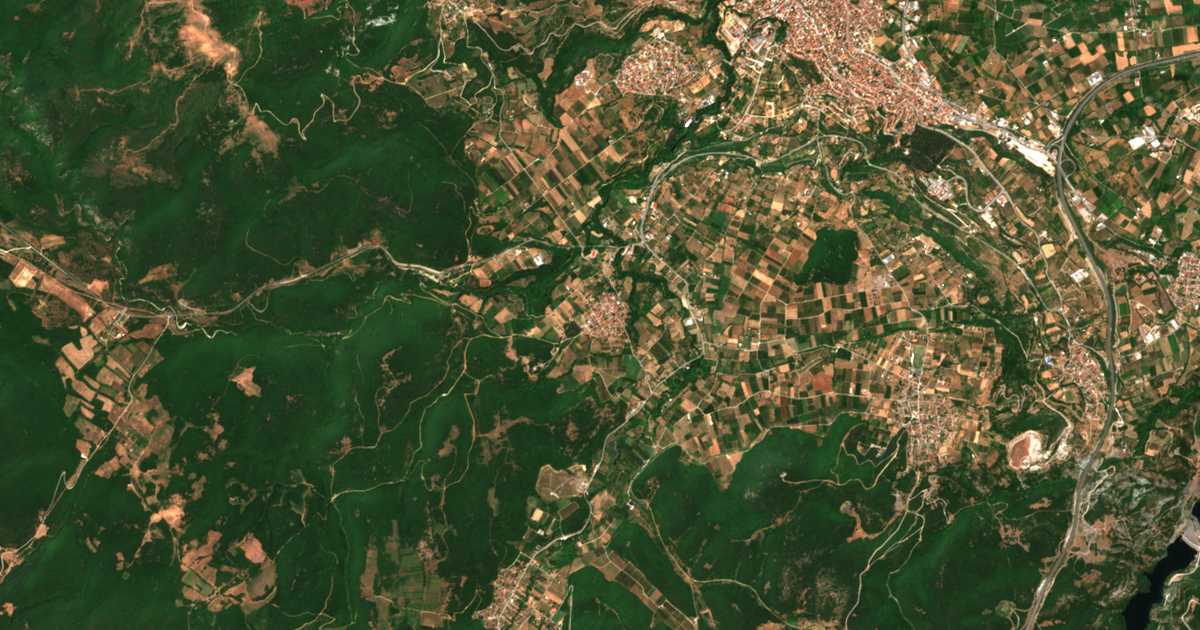 Satellitenkarte von Tripótamos