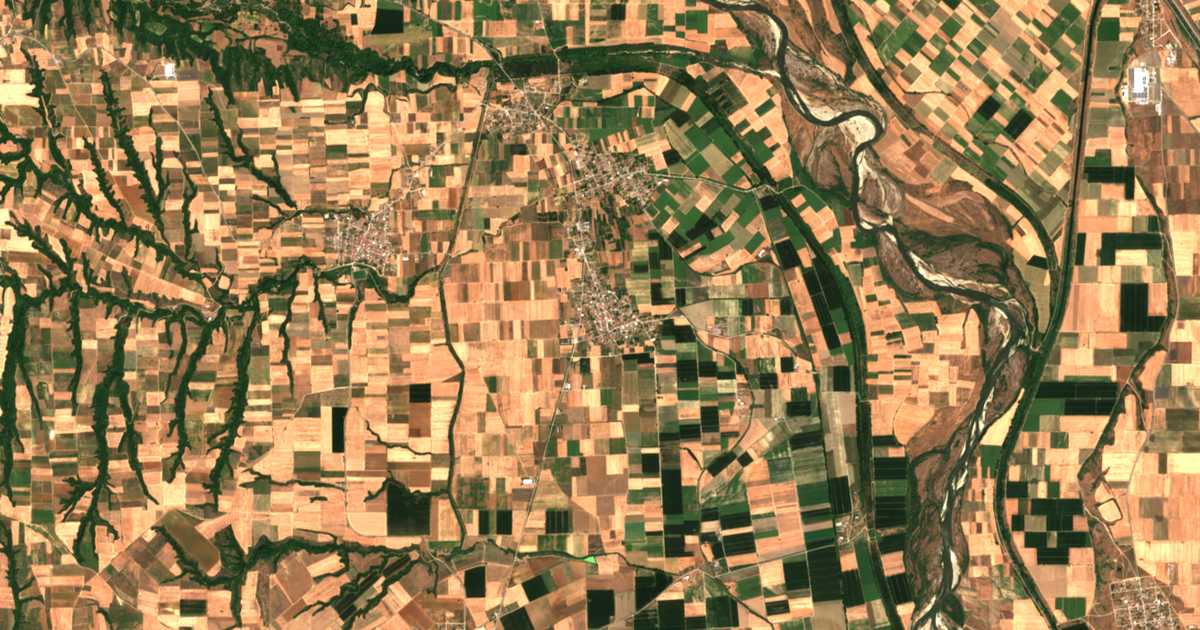 Satellitenkarte von Rýzia