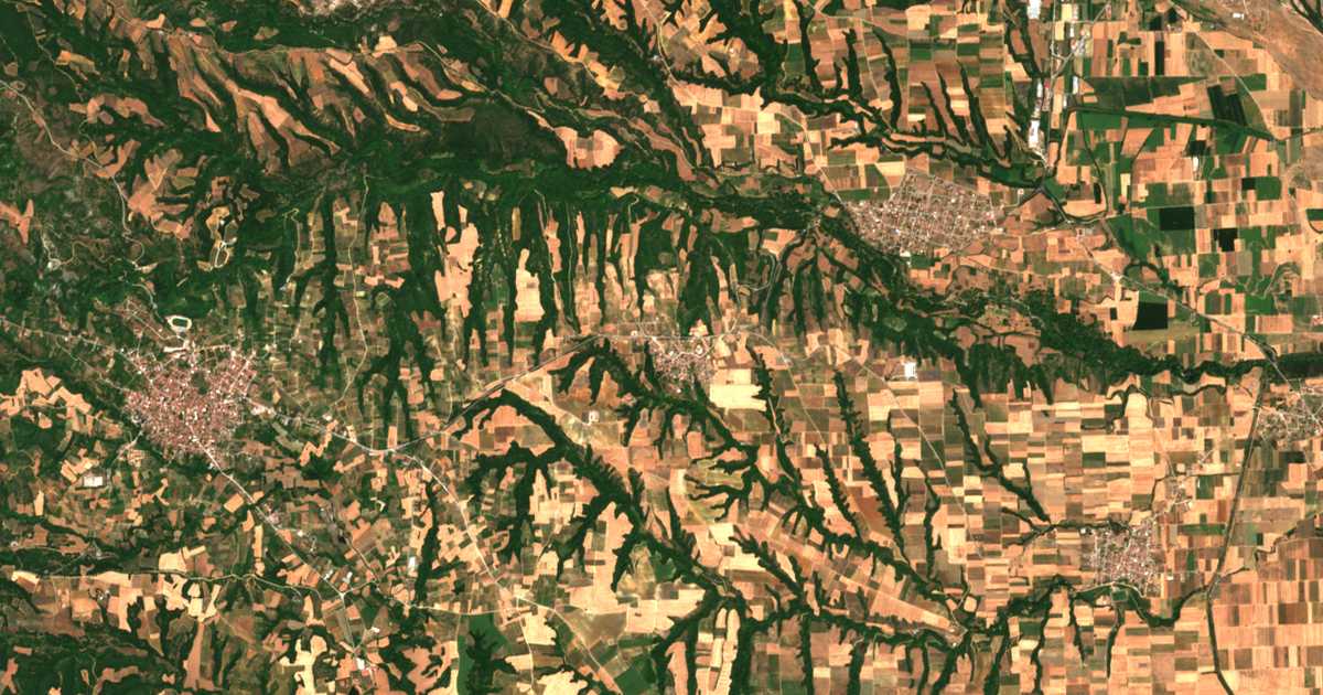 Satellitenkarte von Státhis