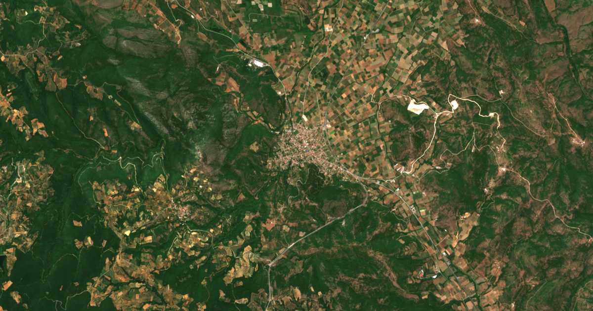 Satellitenkarte von Ápsalos