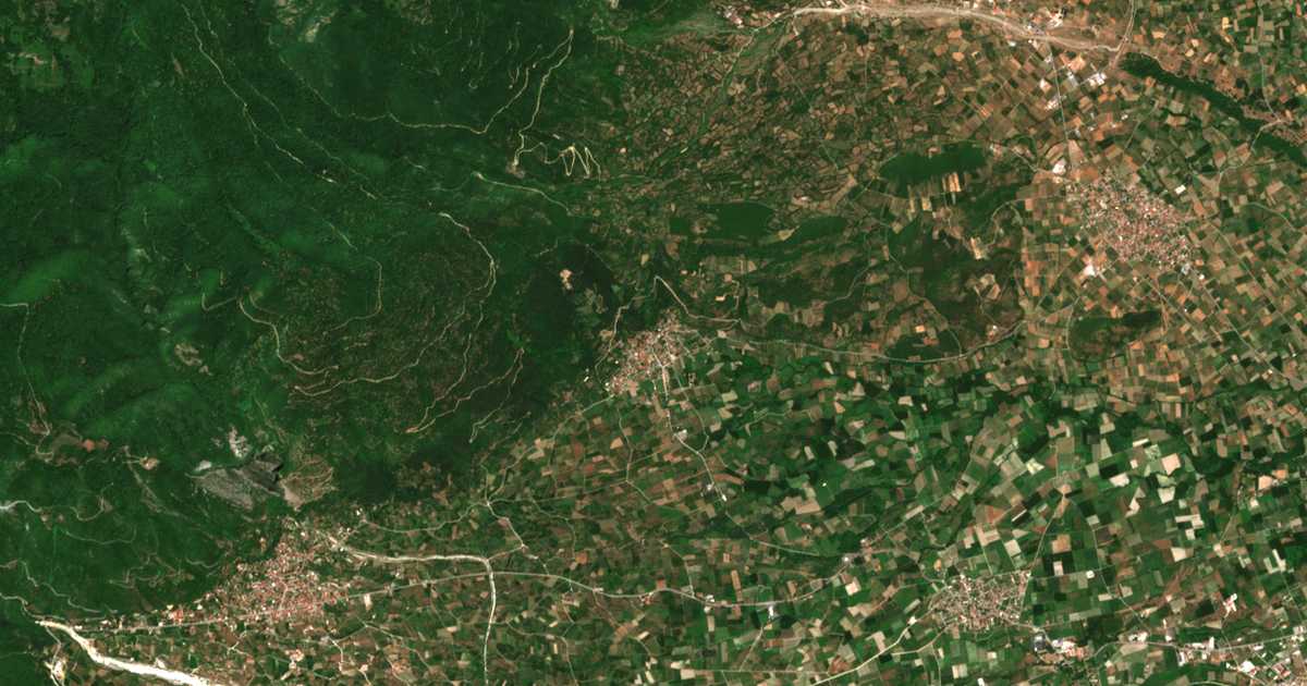 Satellitenkarte von Lykóstomon