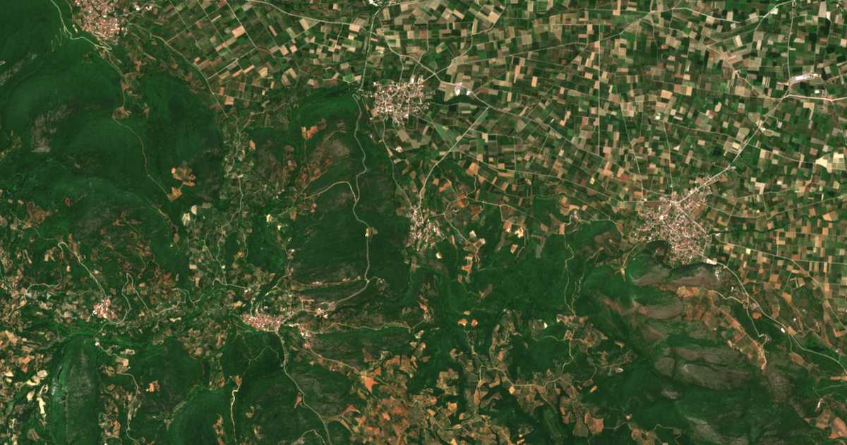 Satellitenkarte von Monastirákion