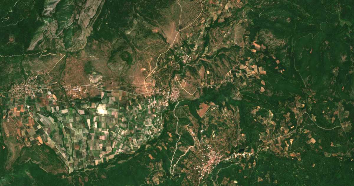Satellitenkarte von Períkleia