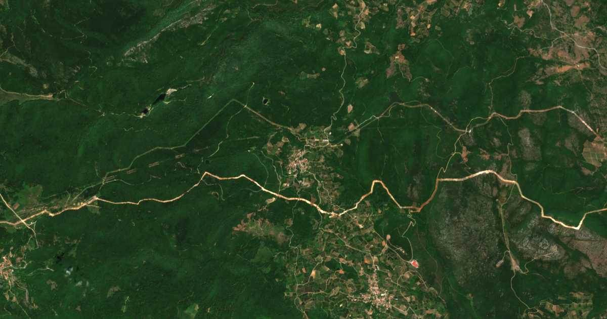 Satellitenkarte von Agía Foteiní