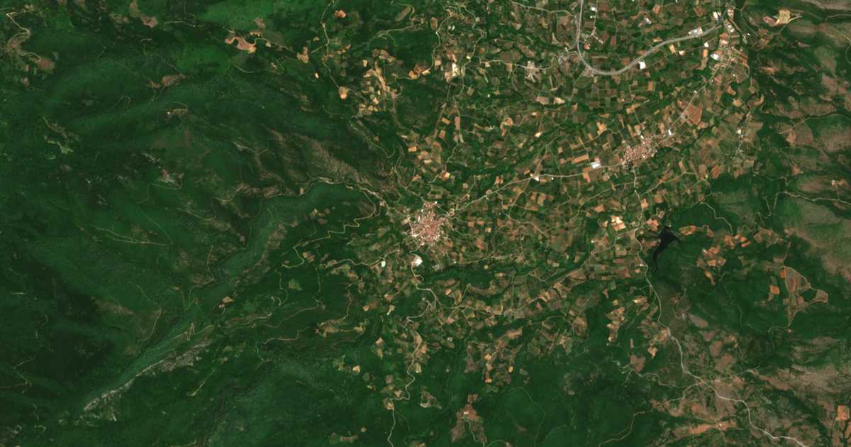 Satellitenkarte von Flamouriá