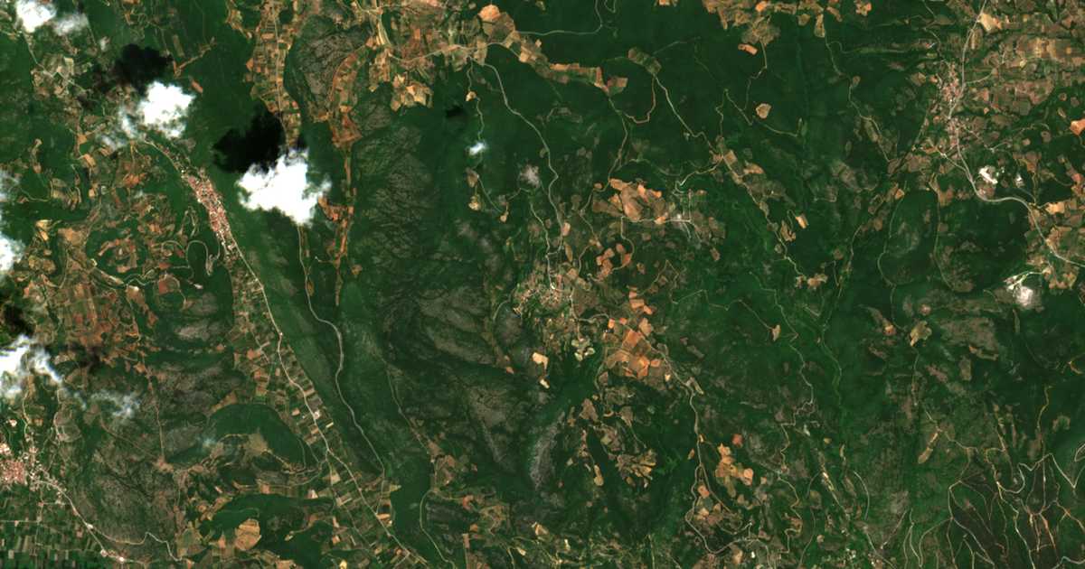 Satellitenkarte von Lýkoi