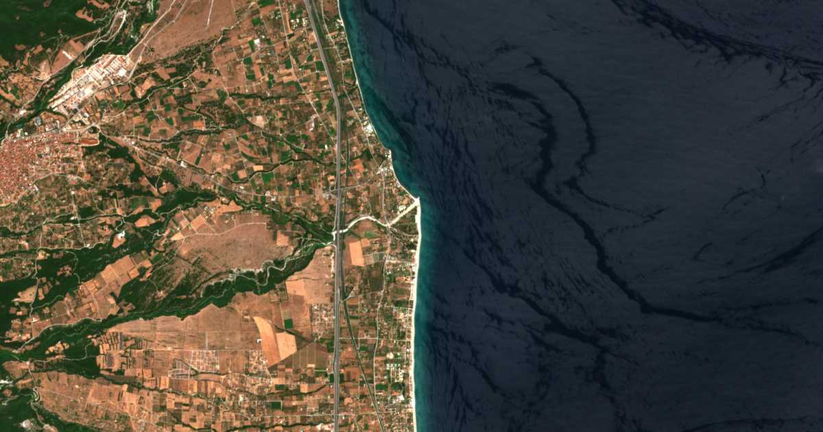 Satellitenkarte von Pláka
