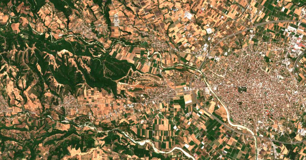 Satellitenkarte von Agía Varvára