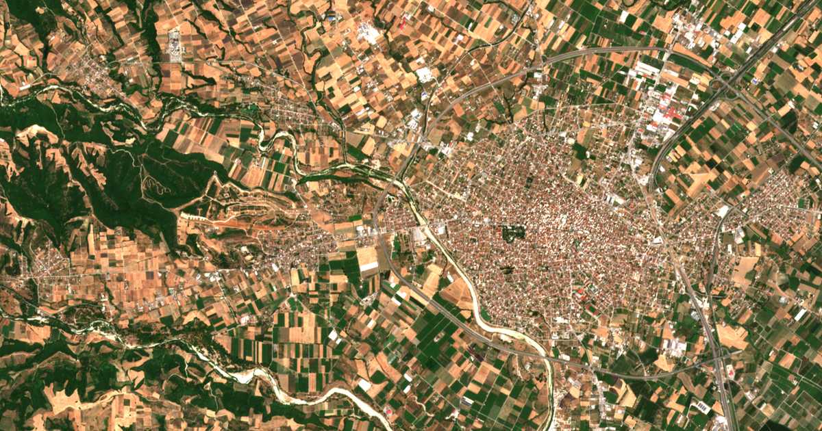 Satellitenkarte von Andromáchi