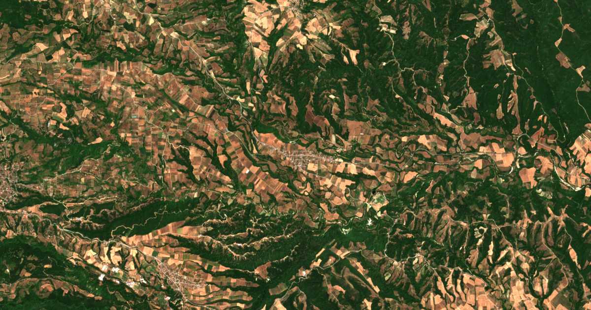 Satellitenkarte von Lagórrachi