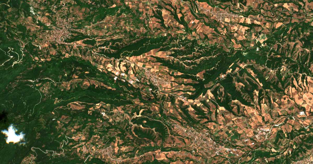 Satellitenkarte von Vría