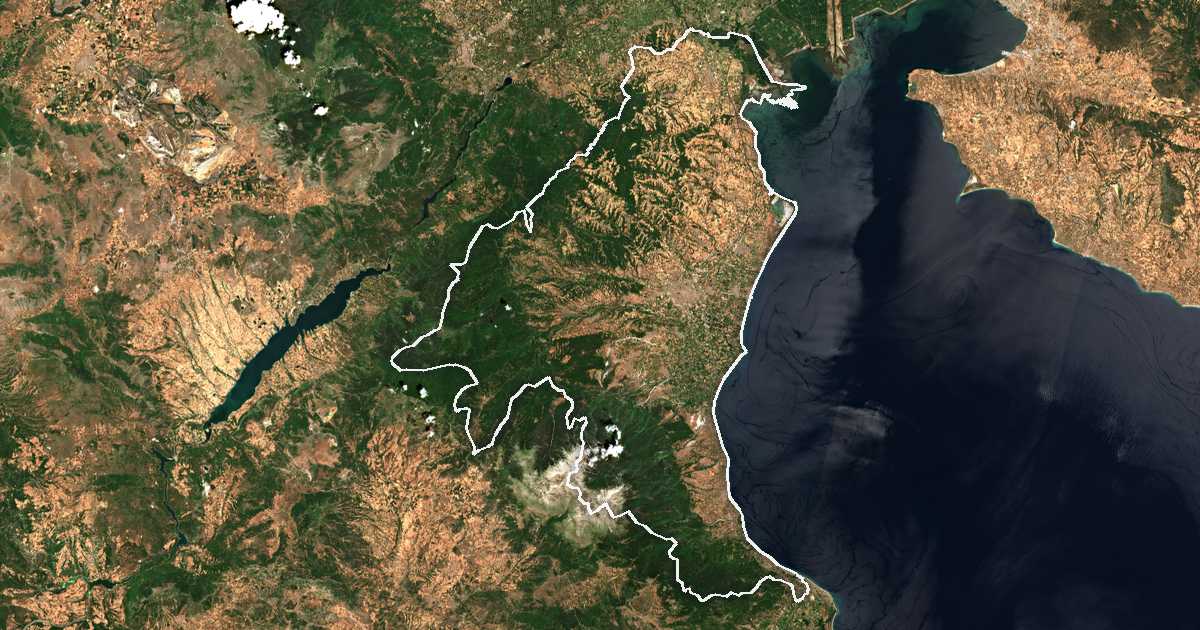 Satellitenbild mit eingezeichneter Grenze: Pieria