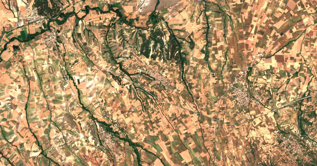 Satellitenkarte von Krinís