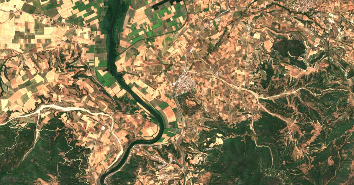 Satellitenkarte von Néa Mesolakkiá
