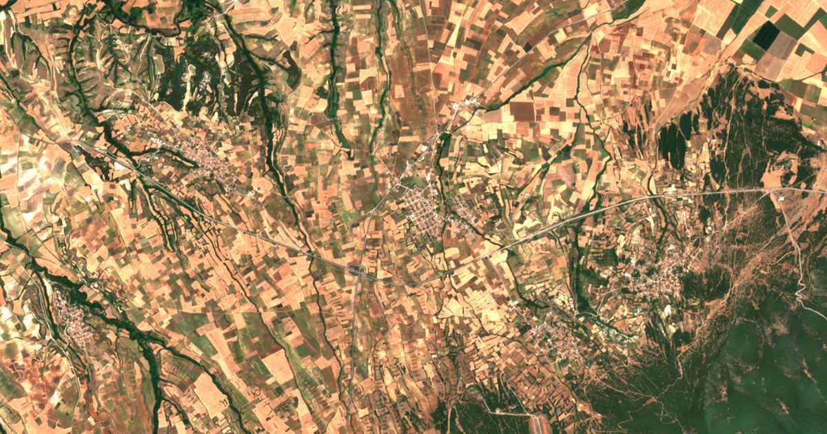 Satellitenkarte von Néa Báfra