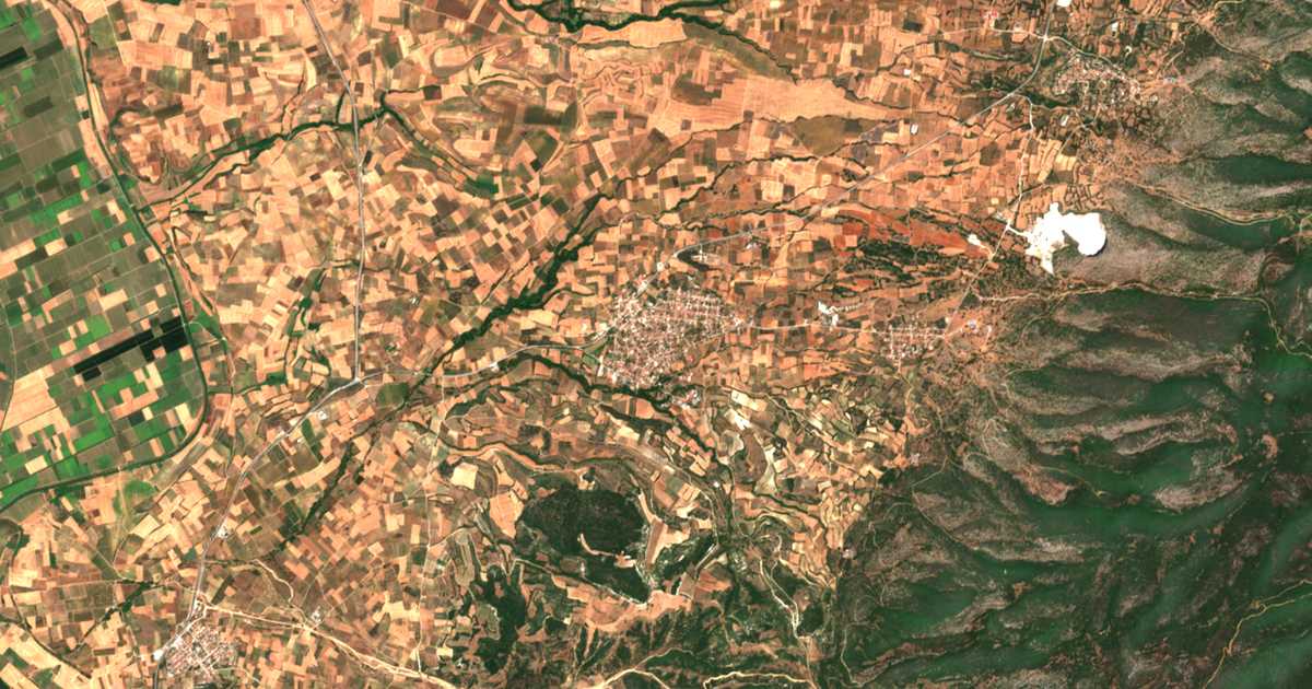 Satellitenkarte von Palaiokómi