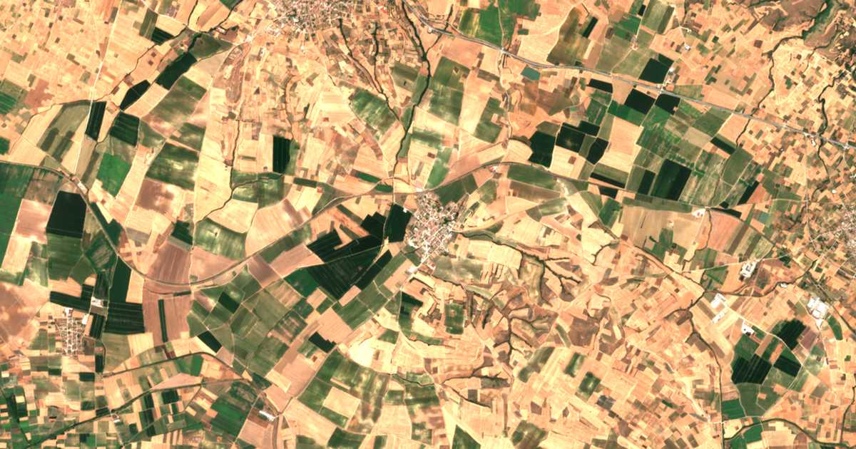Satellitenkarte von Toúmpa