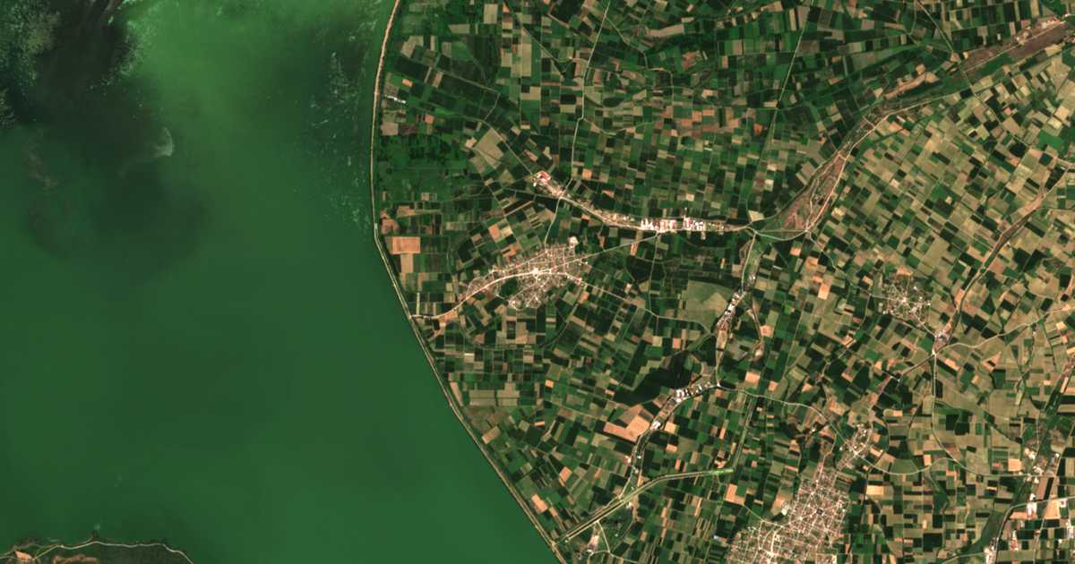 Satellitenkarte von Limnochórion