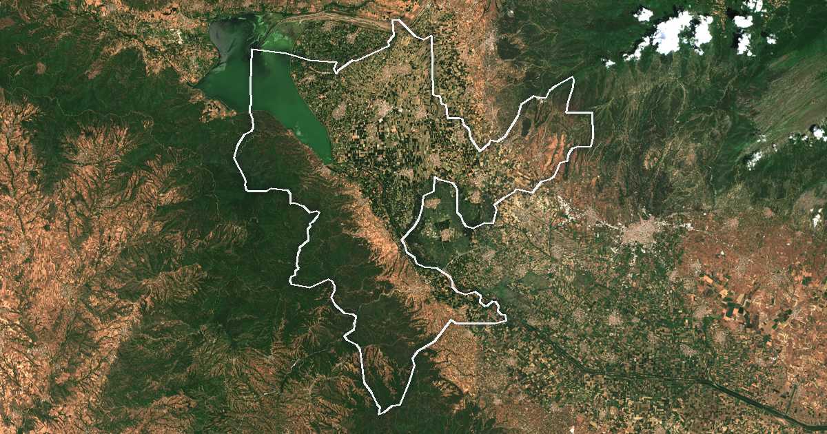 Satellitenbild mit eingezeichneter Grenze: Iraklia