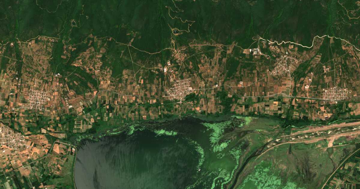 Satellitenkarte von Mandrákion