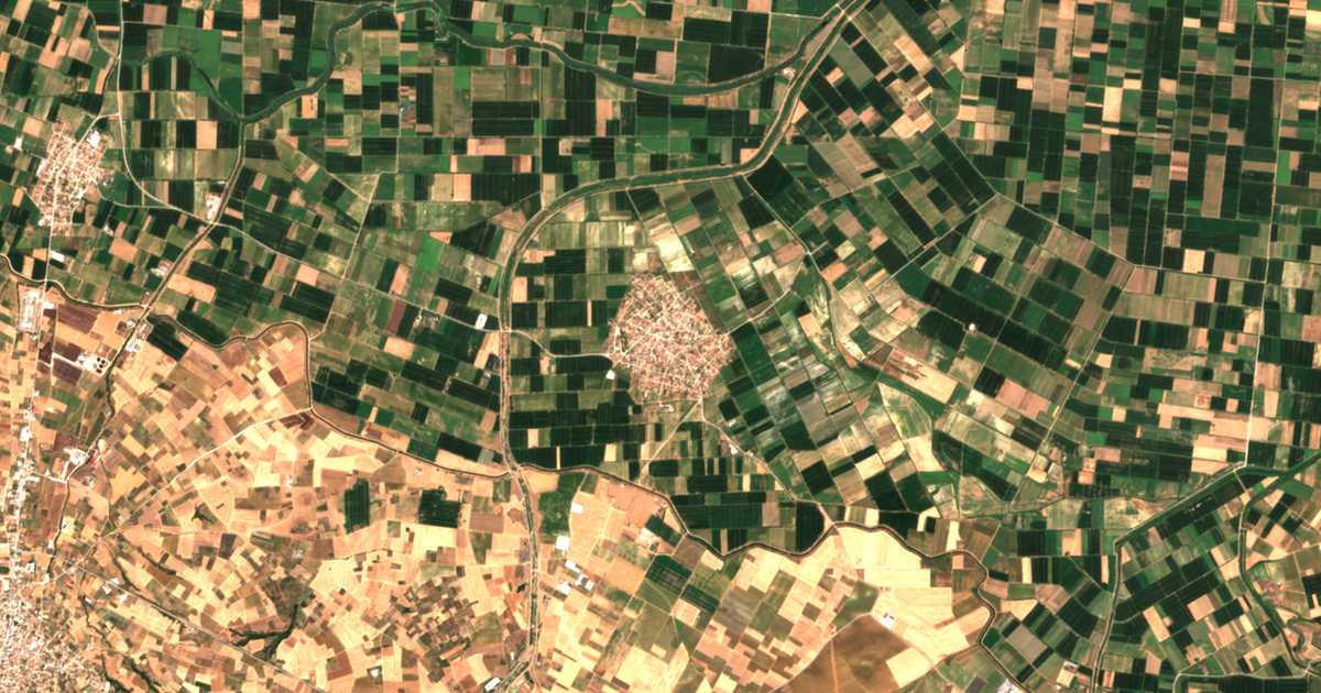 Satellitenkarte von Flámpouron