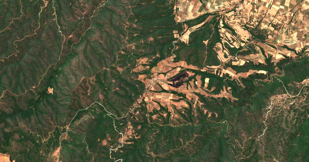 Satellitenkarte von Lagkádion