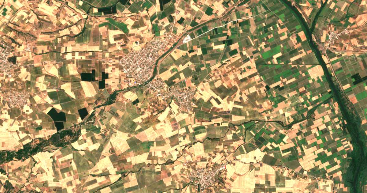 Satellitenkarte von Trágilos