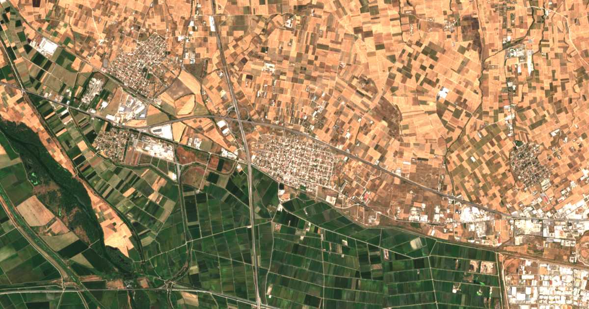 Satellitenkarte von Ágios Athanásios