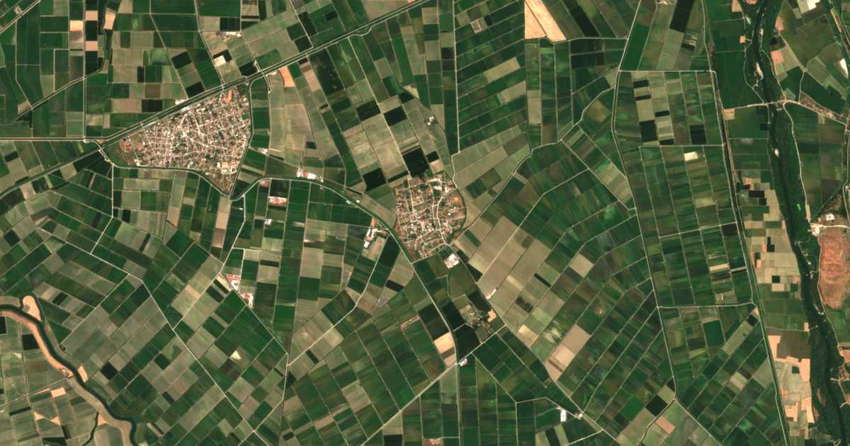 Satellitenkarte von Vrachiá