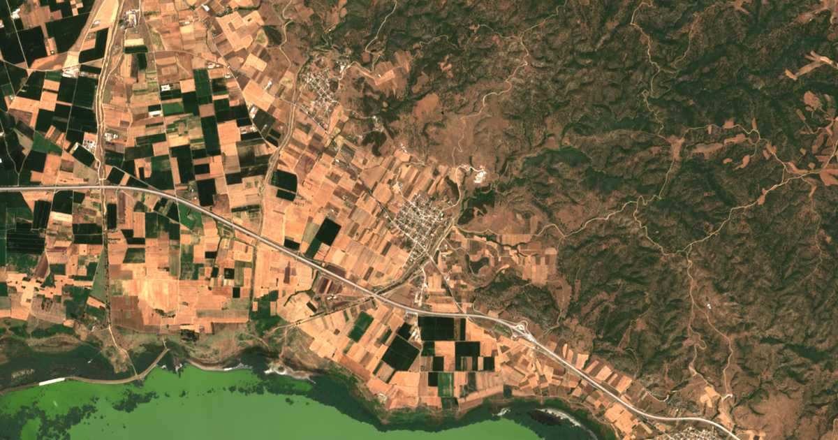 Satellitenkarte von Análipsis