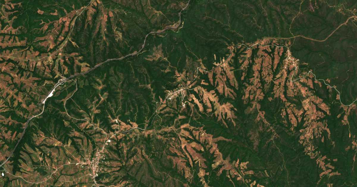 Satellitenkarte von Evangelístria