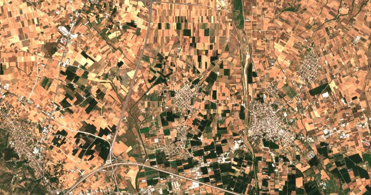 Satellitenkarte von Irákleion