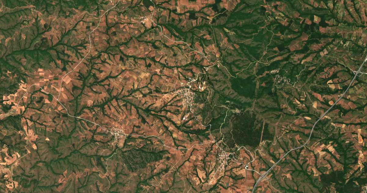 Satellitenkarte von Lefkochórion