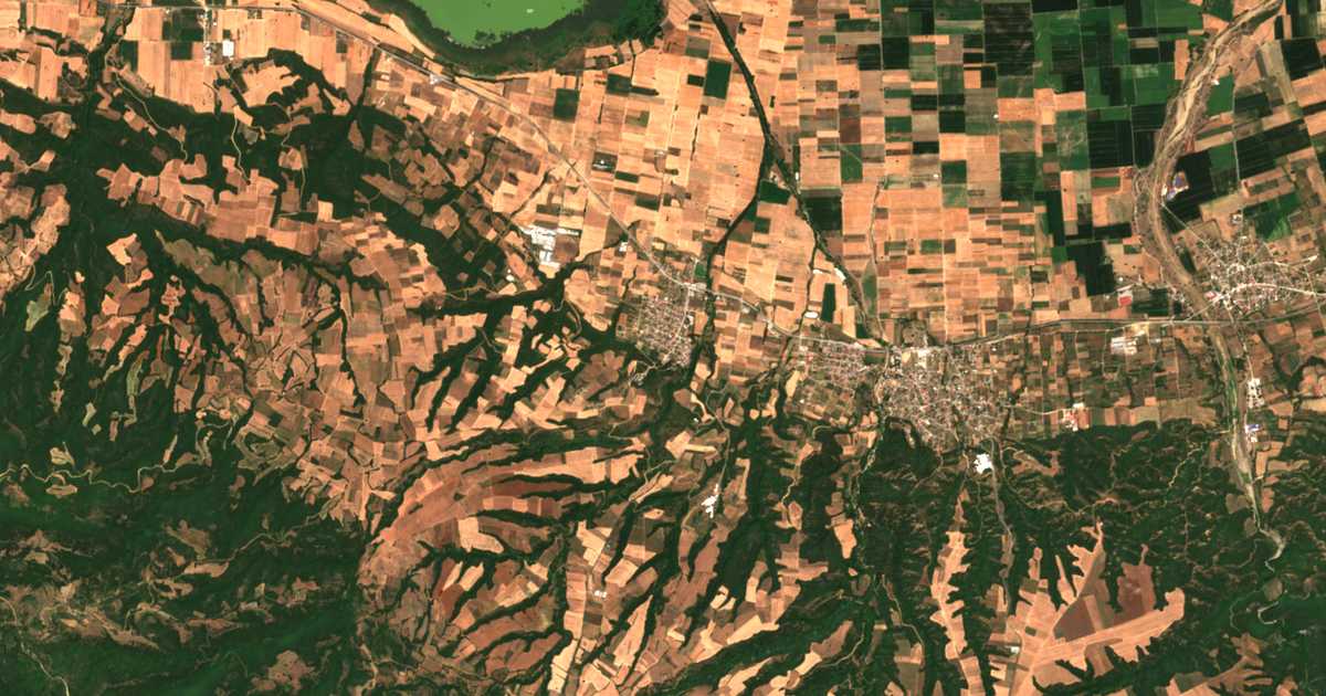 Satellitenkarte von Vasiloúdion